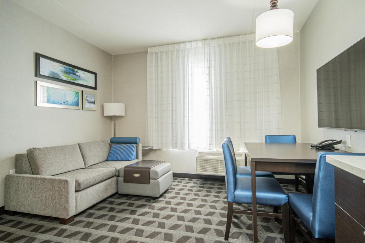 Towneplace Suites By Marriott Brantford And Conference Centre Экстерьер фото