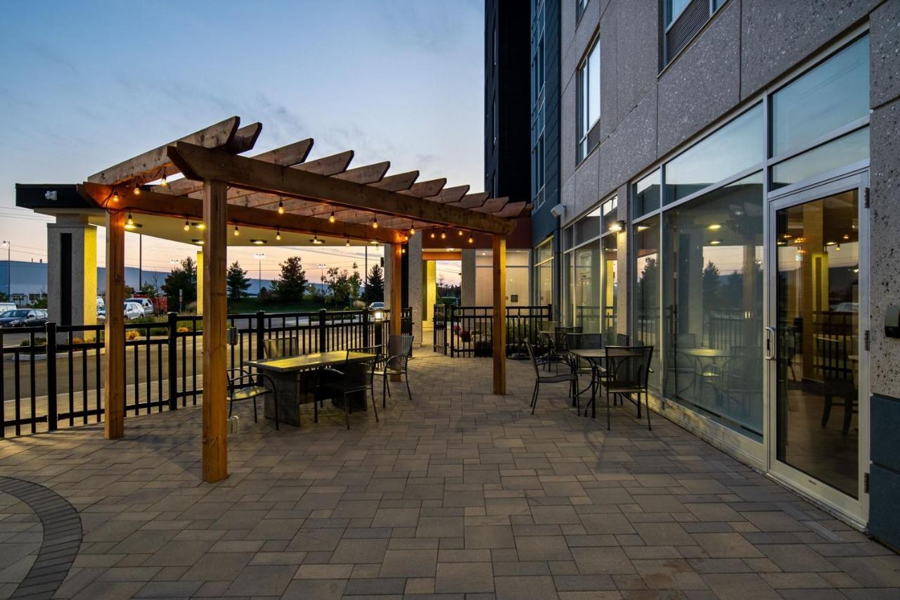 Towneplace Suites By Marriott Brantford And Conference Centre Экстерьер фото
