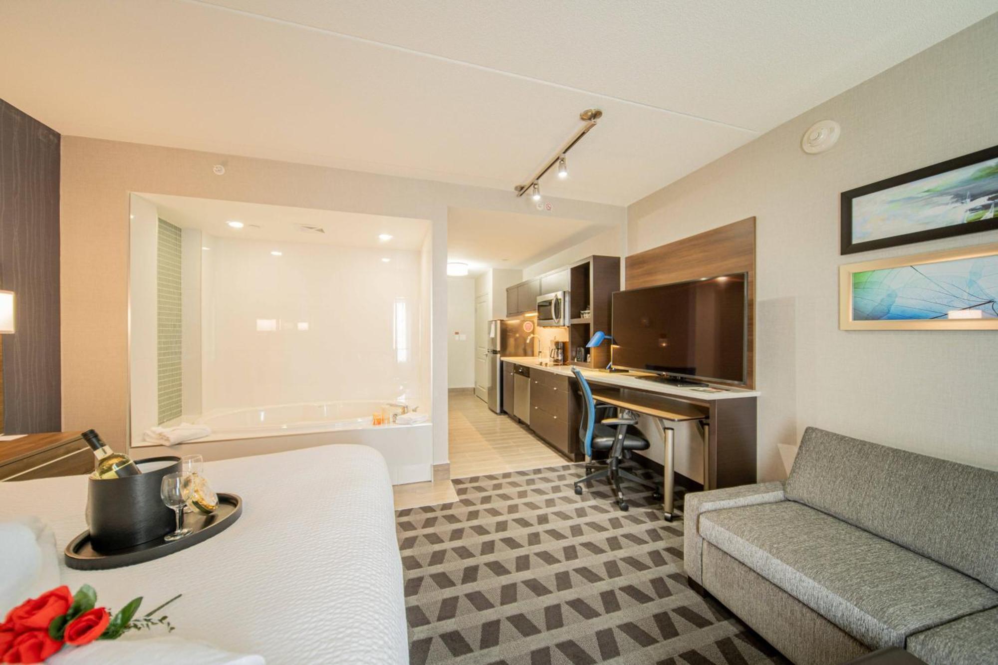 Towneplace Suites By Marriott Brantford And Conference Centre Экстерьер фото