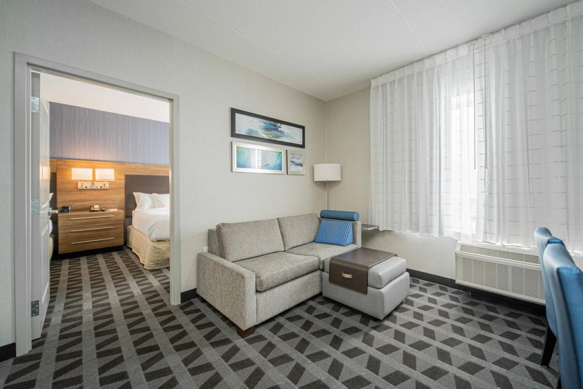 Towneplace Suites By Marriott Brantford And Conference Centre Экстерьер фото